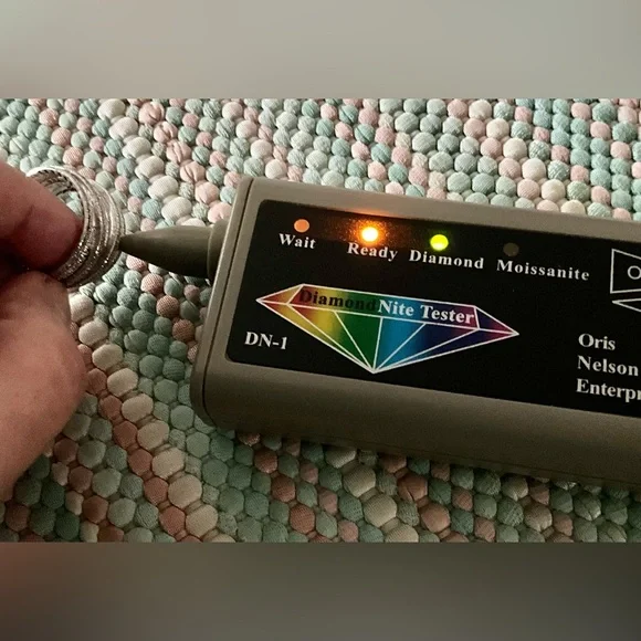 David Yurman Silver Diamond Ring - Picture 6 of 6